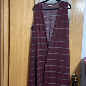 LuLaRoe Large red and black long vest.  Tall slits on sides Like New